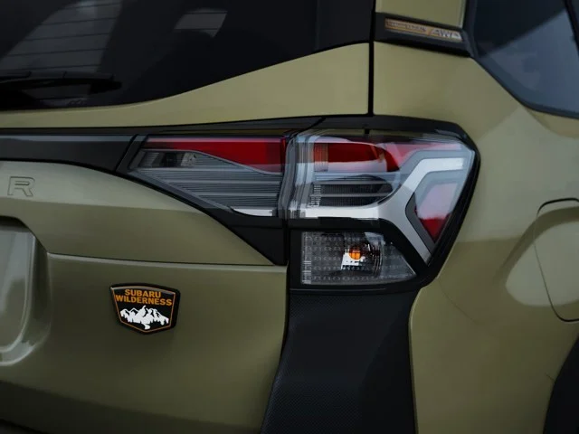 New 2026 AUTUMN GREEN METALLIC Subaru Wilderness image 12