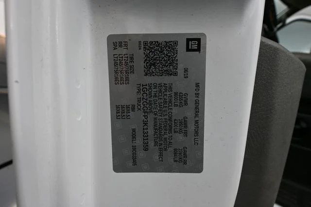 Used 2019 White Chevrolet Work Van image 36