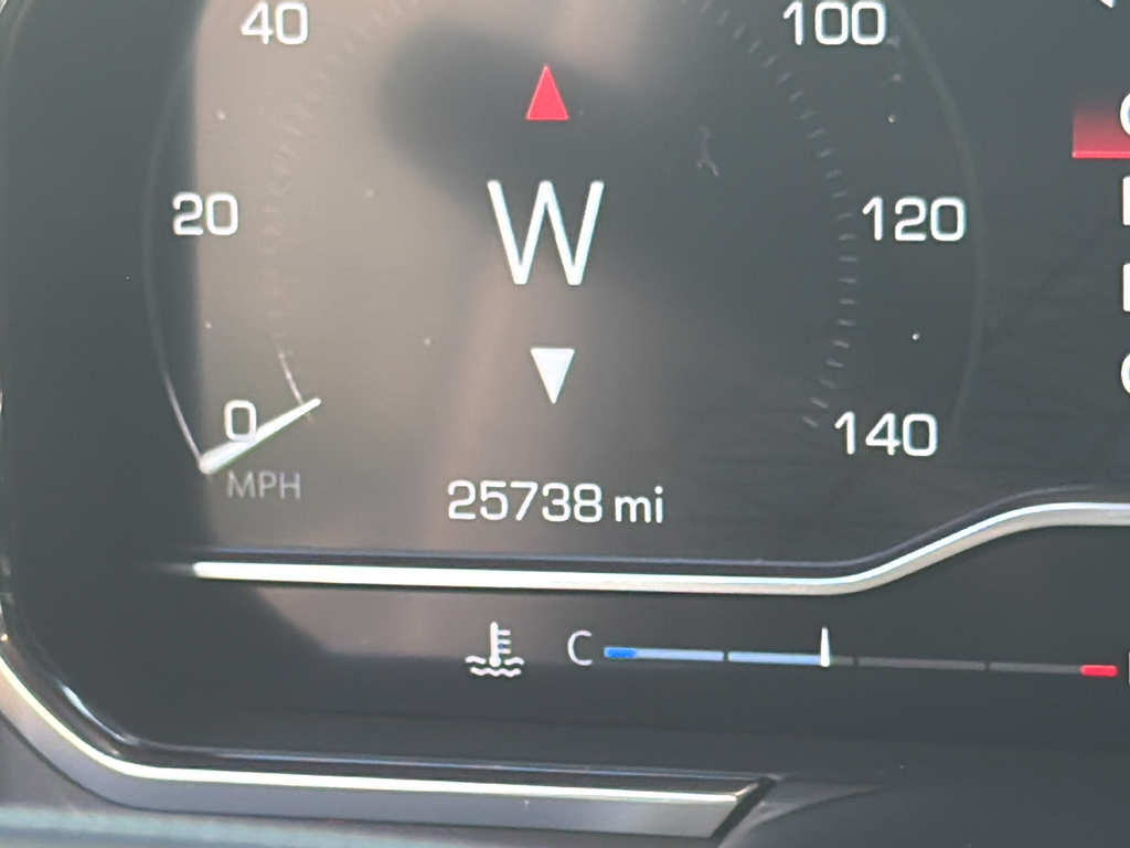 Used 2024 White GMC Denali Ultimate image 34