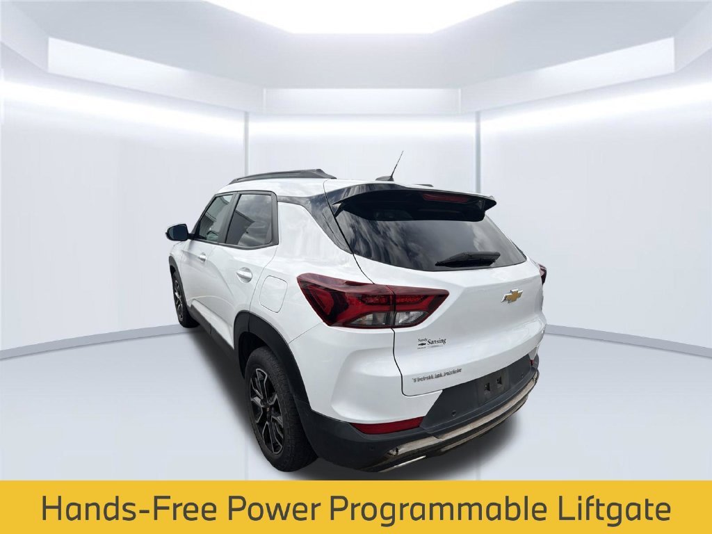 Used 2022 SUMMIT WHITE Chevrolet ACTIV image 11