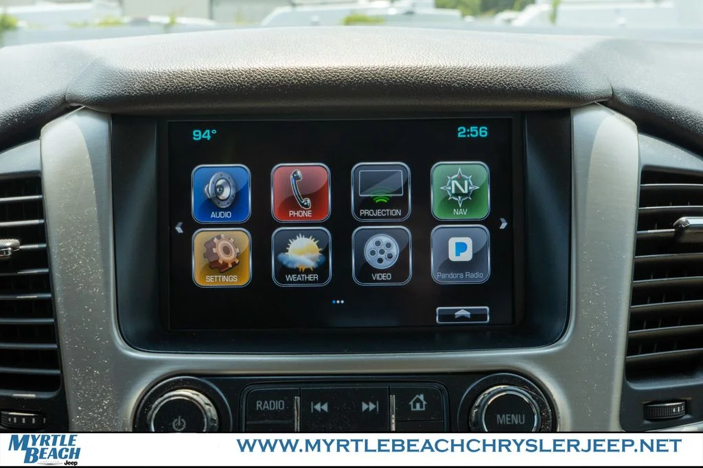 Used 2017 Quicksilver Metallic GMC Denali image 22