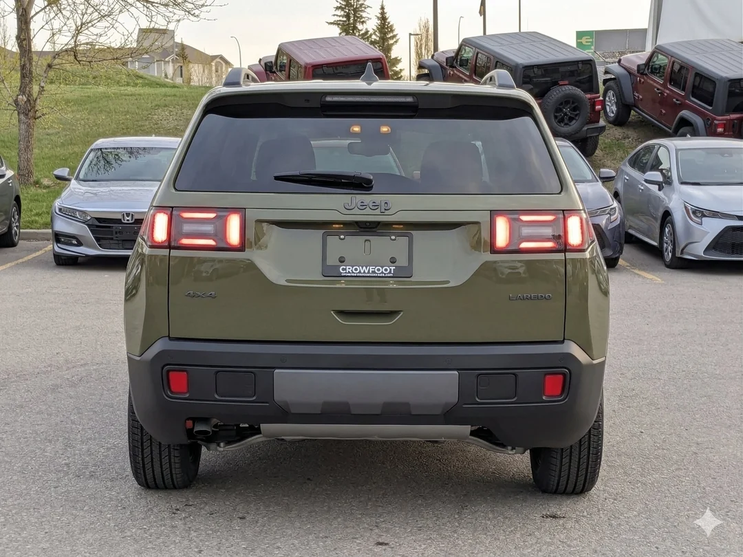 New 2026 41 Jeep Laredo - - 4x4 - Adaptive Cruise - 12.3 Display - Heated Seats/Wheel - Compact Spare Tire & More! image 7