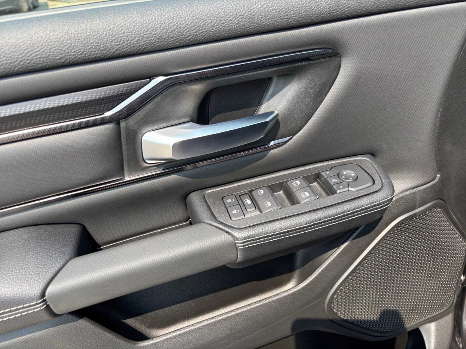 New 2026 Granite Crystal Metallic Ram Sport image 11