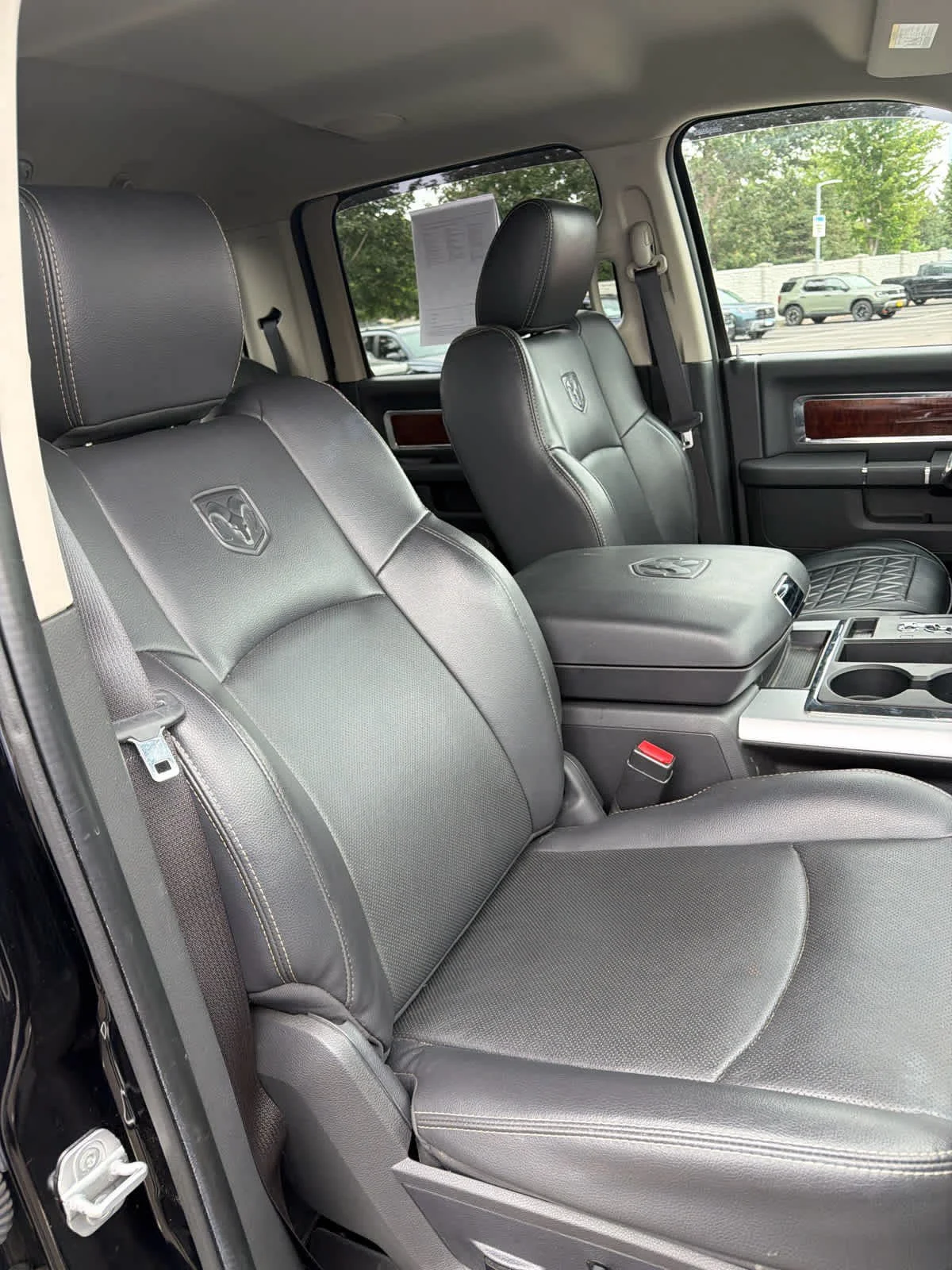 Used 2012 Black Ram Laramie image 8