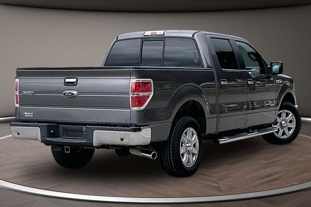 Used 2013 Gray Ford XLT image 2