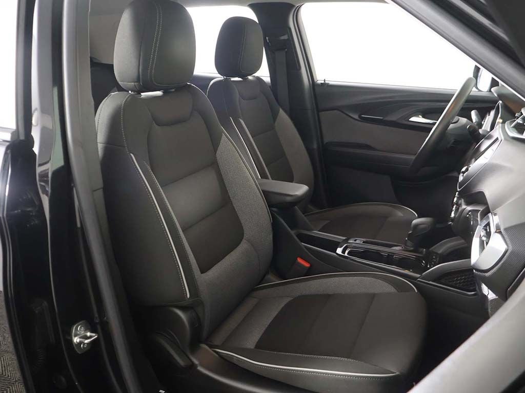 Used 2023 Black Chevrolet LT image 27