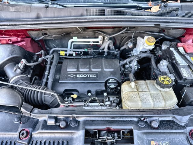 Used 2020 Red Chevrolet LT image 33