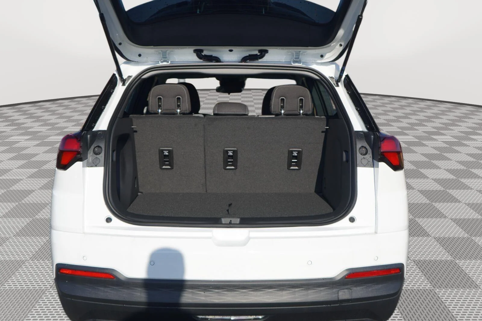 New 2027 Summit White Chevrolet LT image 5