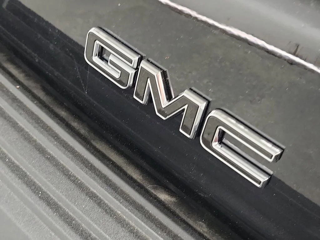 New 2026 Onyx Black GMC Denali image 38