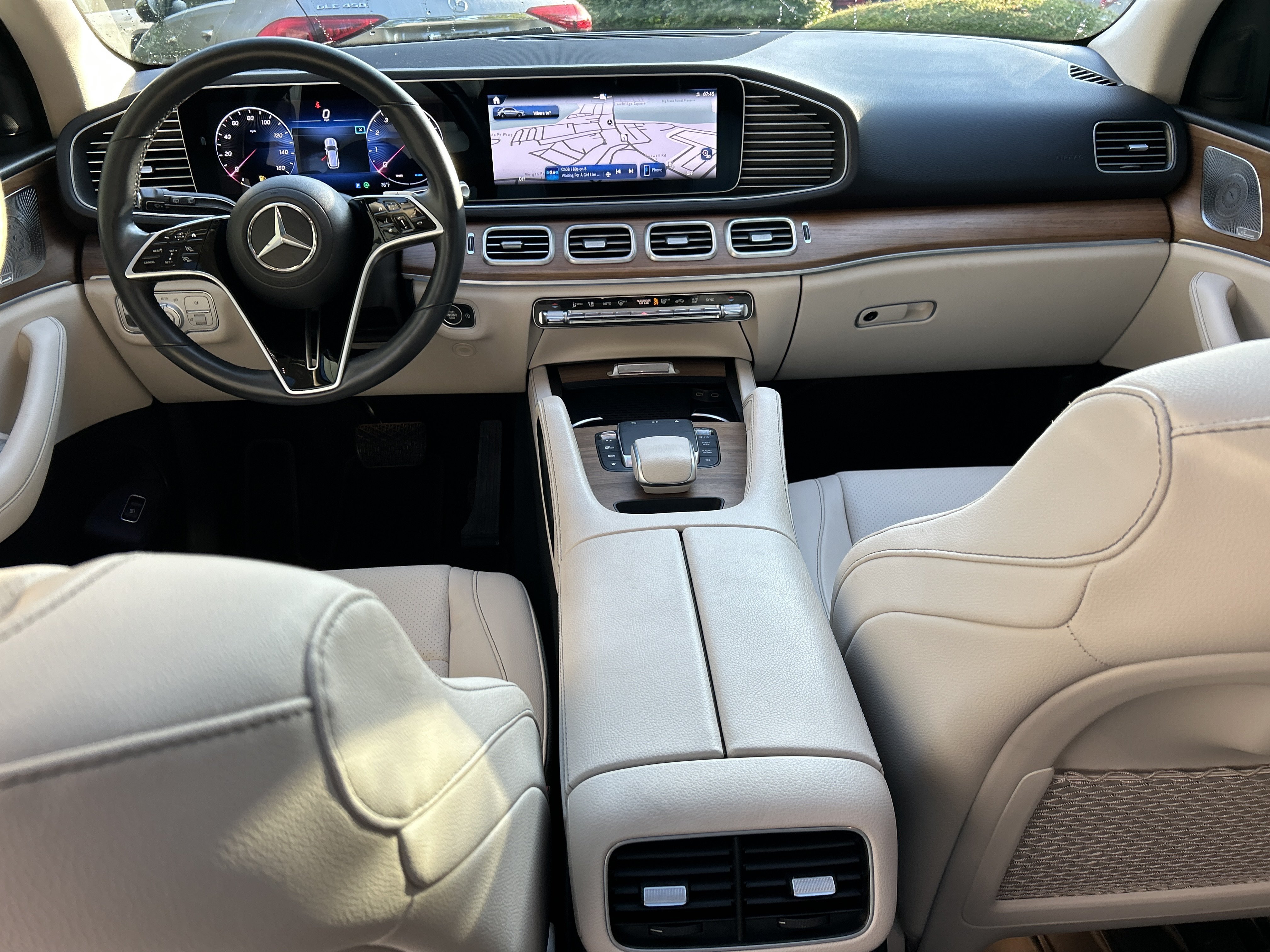 Certified Used 2024 Black Mercedes-Benz GLE 350 4MATIC® SUV image 24