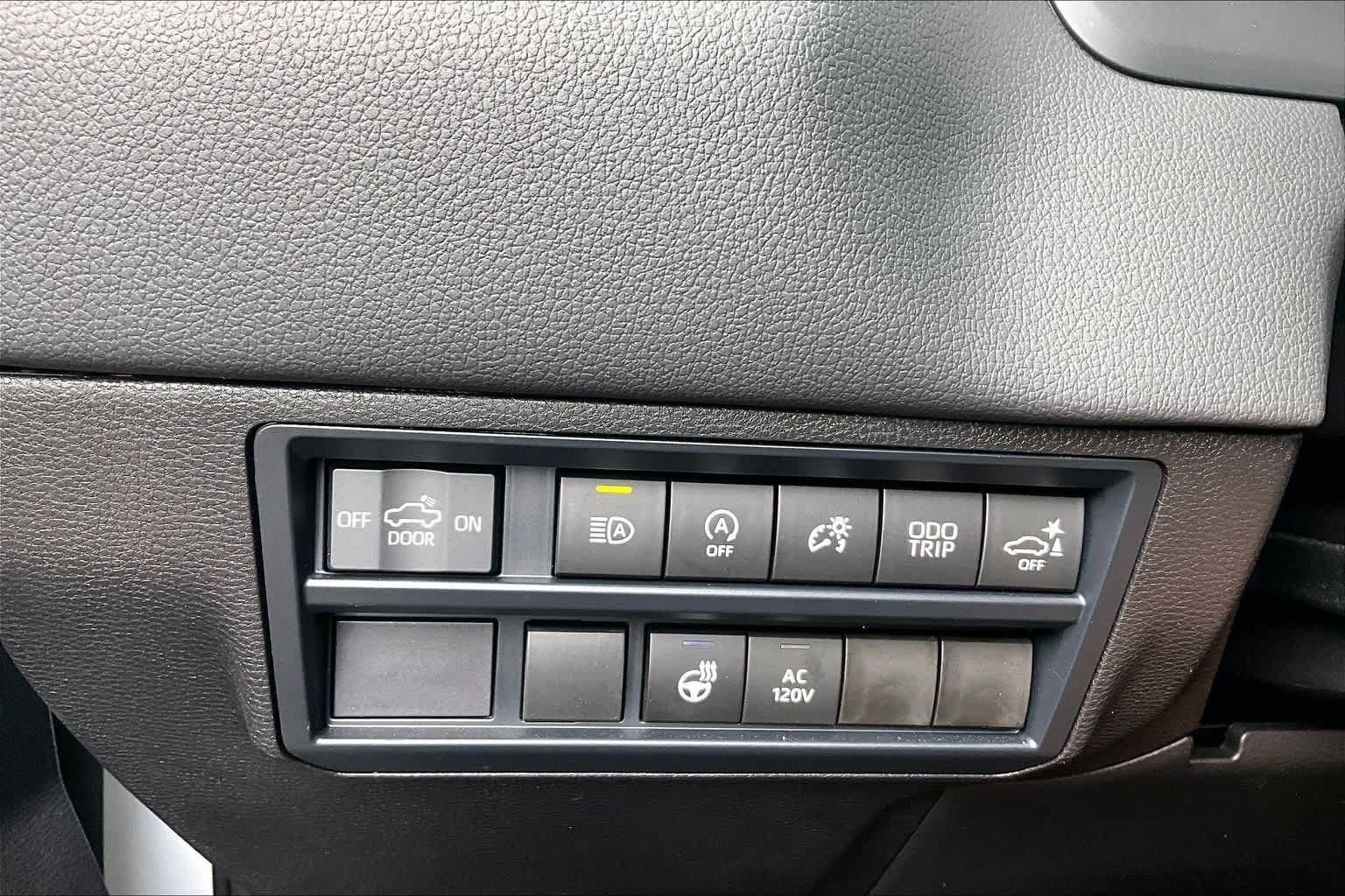 Used 2026 Ice Cap Toyota Limited image 33