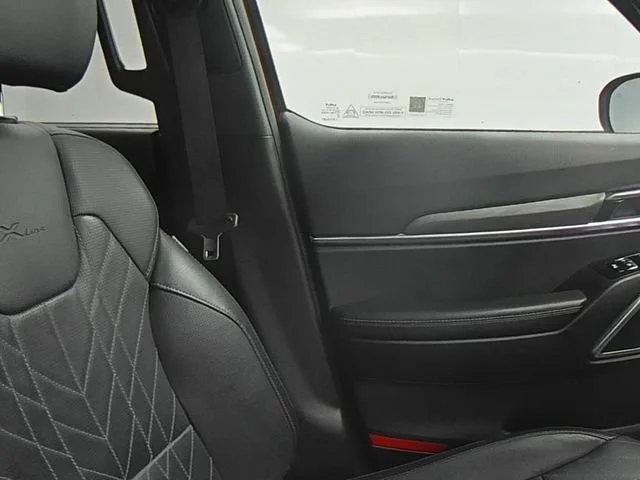 Used 2024 Red Kia EX X-Line image 34