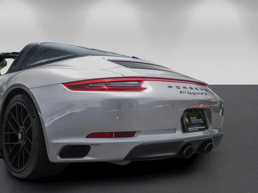 2018 Porsche 911 GTS - Photo 19