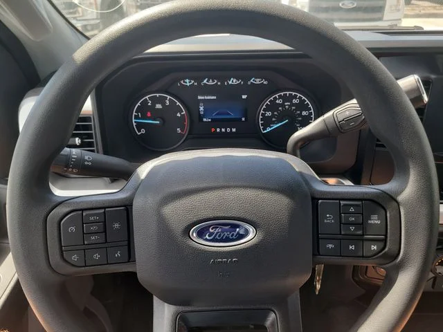 New 2025 Oxford White Ford XL image 22