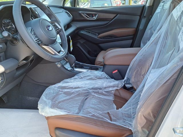 New 2026 CRYSTAL WHITE PEARL Subaru Touring 7-Passenger image 12