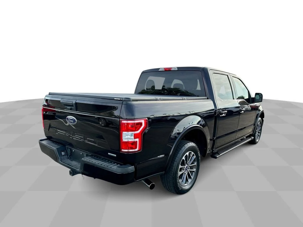 Used 2020 Red Ford XLT image 24