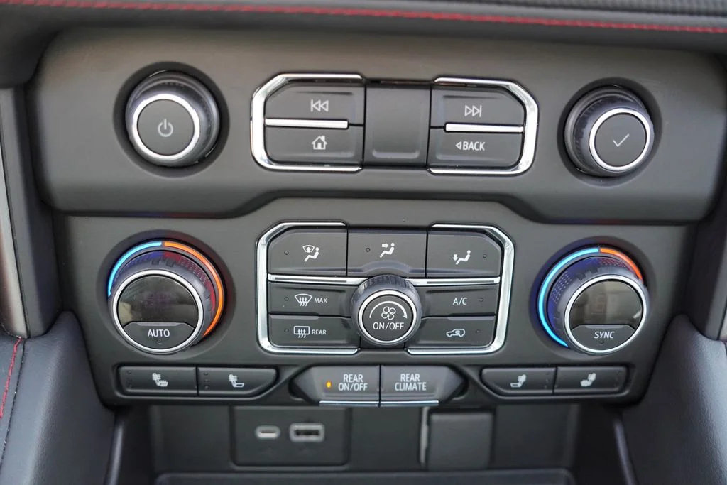 2022 Chevrolet Tahoe RST - Photo 33