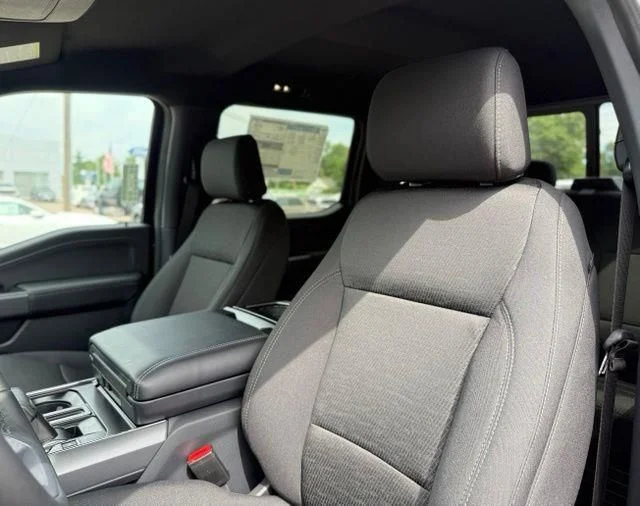 New 2026 Antimatter Blue Metallic Ford XLT image 16