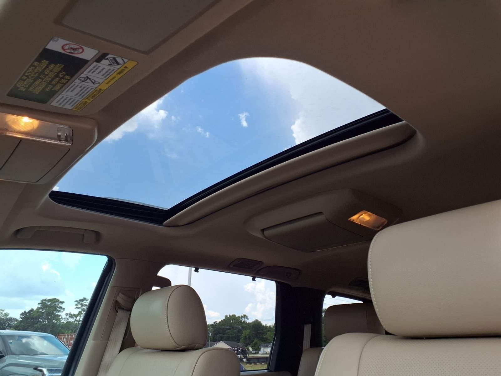 Certified Used 2019 Shoreline Mist Toyota Platinum image 18