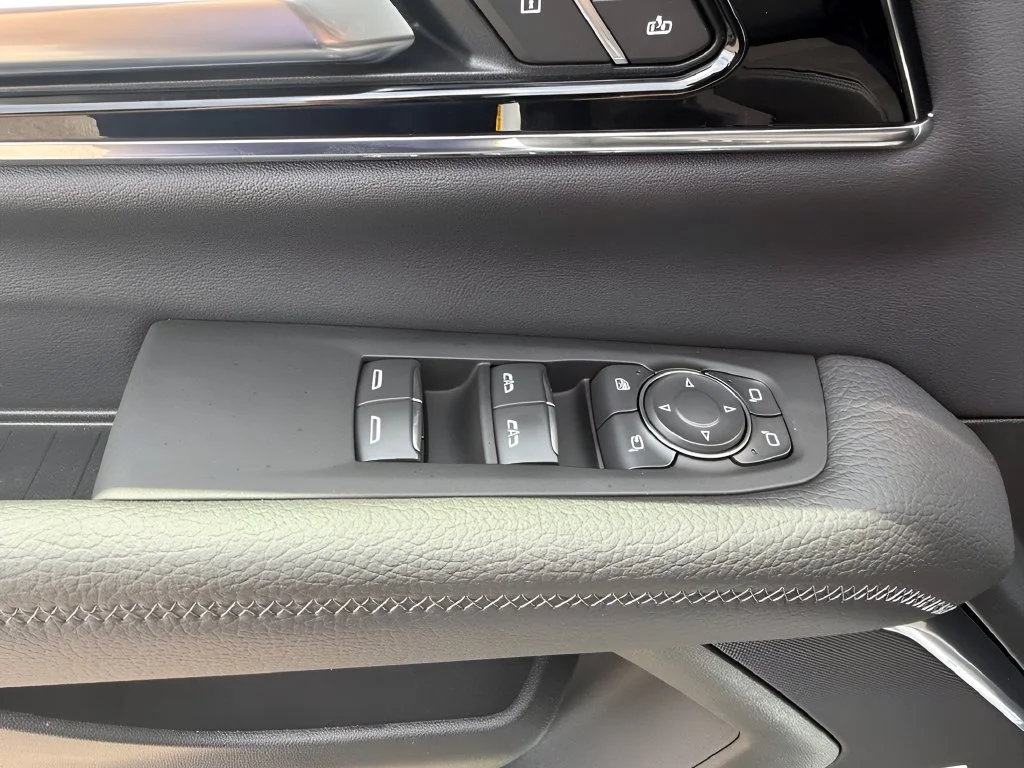 New 2026 Glacier White Tricoat GMC Denali image 32