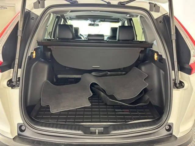 Used 2019 White Honda EX-L image 17