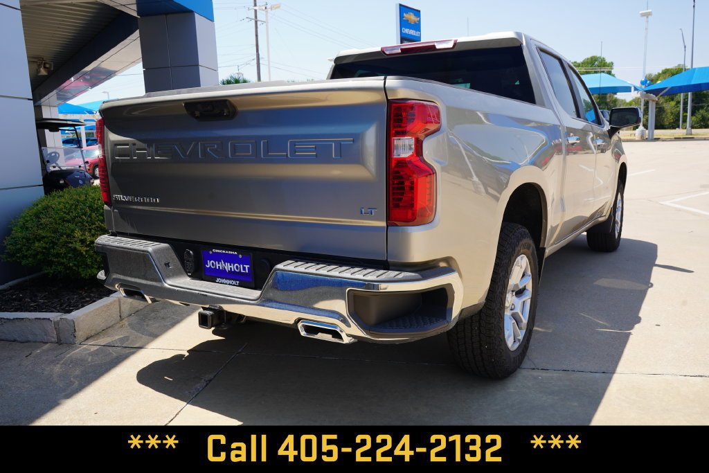 New 2026 Special Exterior Color Chevrolet LT image 10