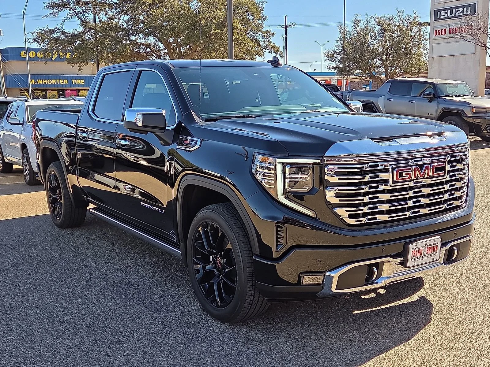 2026 GMC Sierra 1500 Denali - Photo 4
