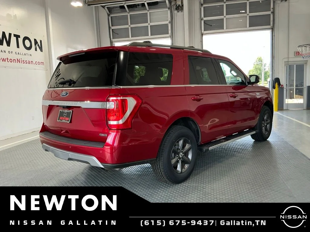 Used 2021 Rapid Red Metallic Tinted Clearcoat Ford XLT image 7