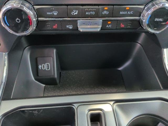 New 2026 Oxford White Ford XLT image 78