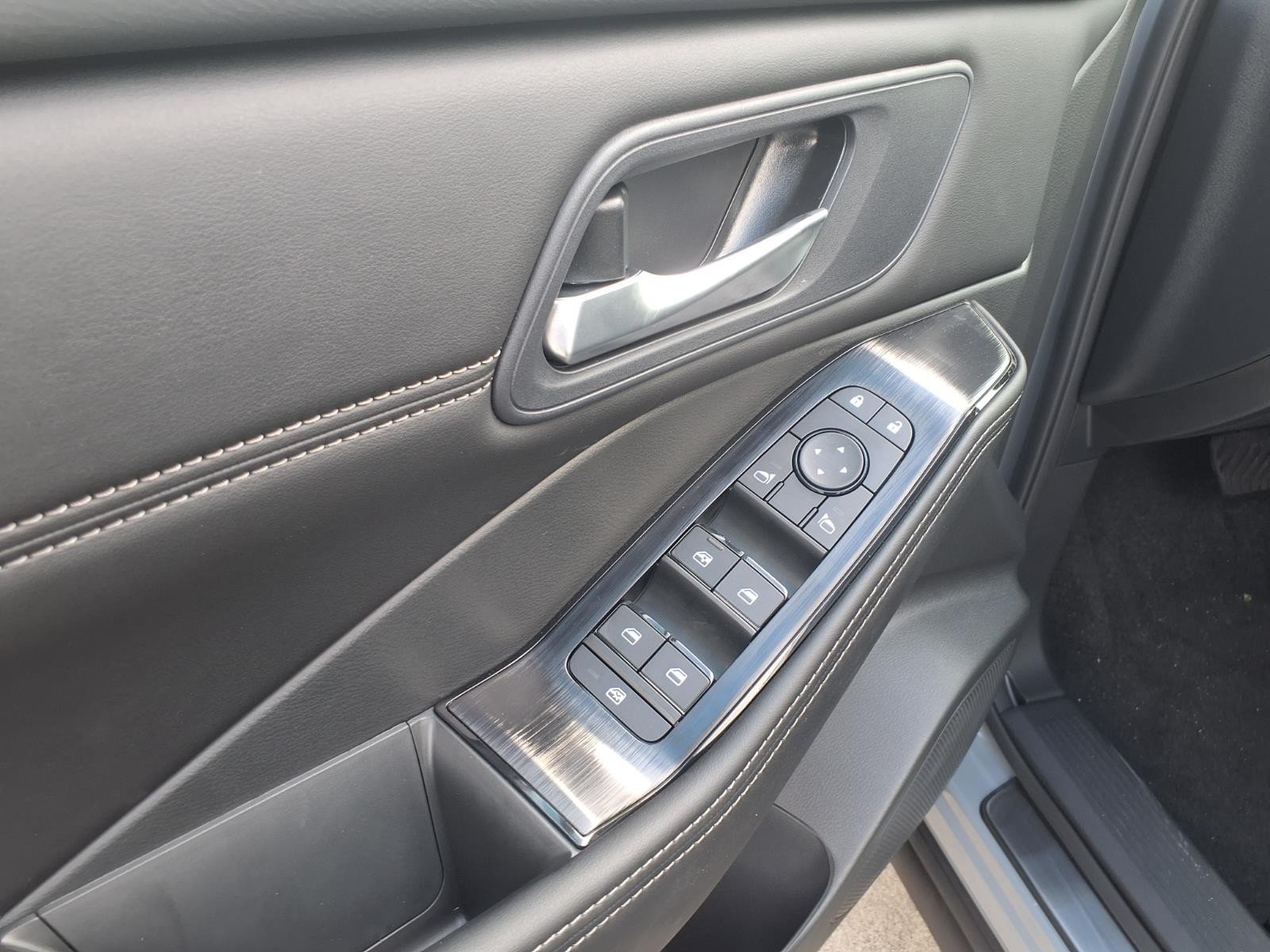 2026 Nissan Rogue Dark Armor™ Gray at Robbins Nissan