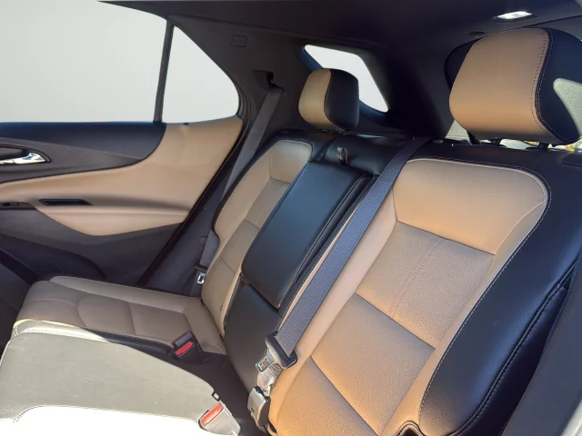 Used 2022 Blue Chevrolet Premier image 22