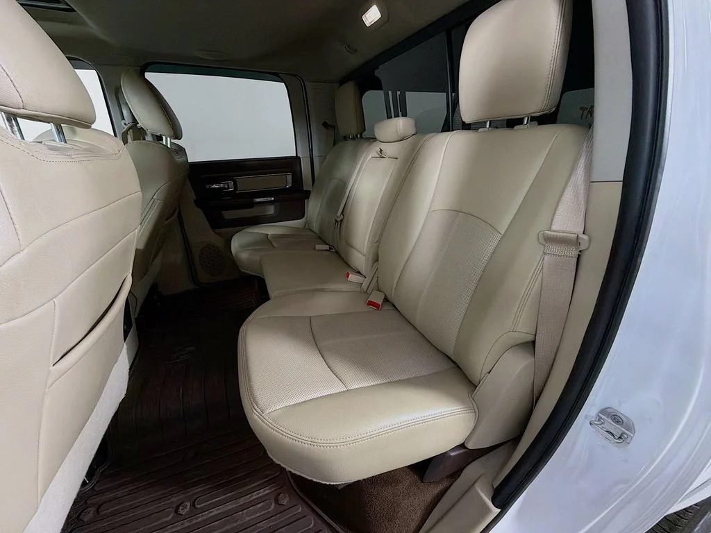 Used 2018  Ram Laramie image 20