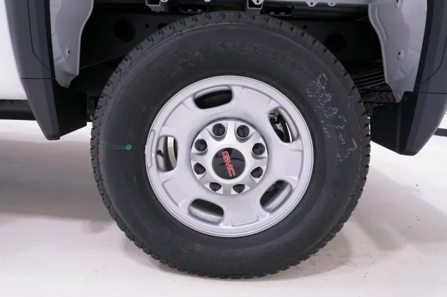 2025 GMC Sierra 2500HD Pro - Photo 13