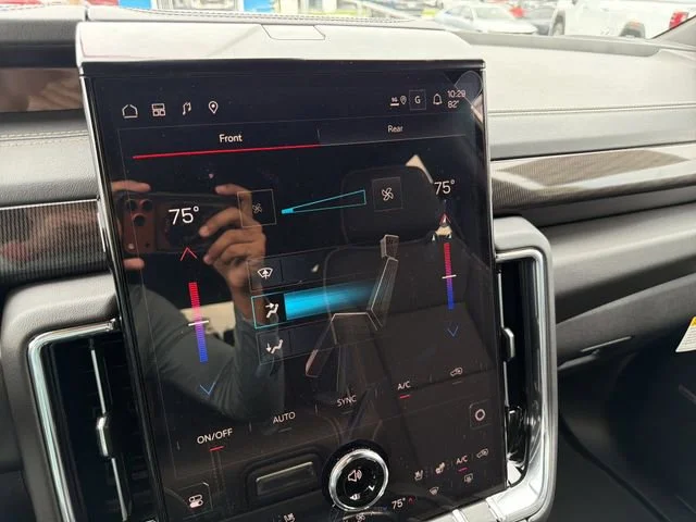New 2026 Sterling Metallic GMC Elevation image 23
