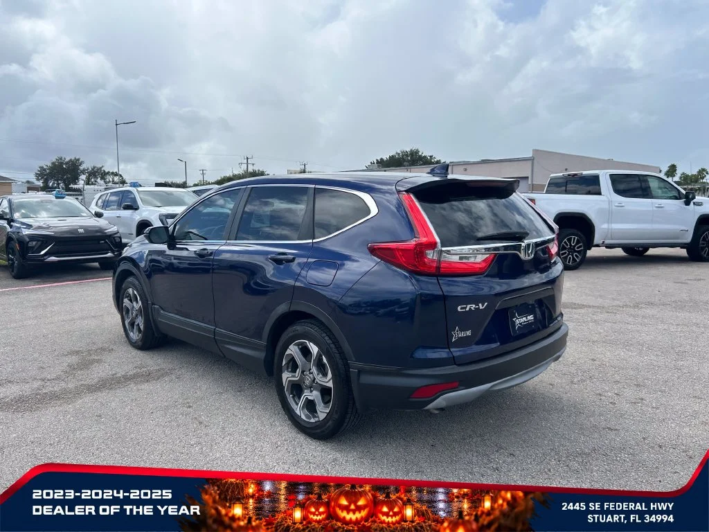 Used 2017 Blue Honda EX image 5