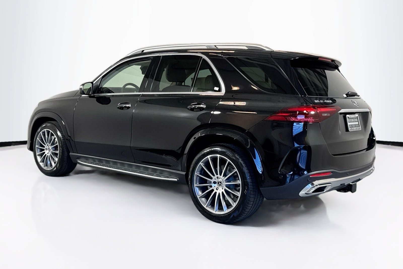 New 2026 Obsidian Black Metallic Mercedes-Benz GLE 450 image 7