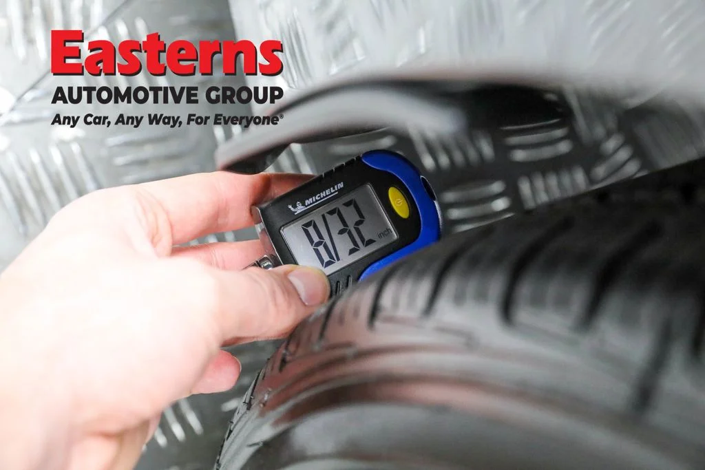 Used 2024 Gray Nissan SV image 25