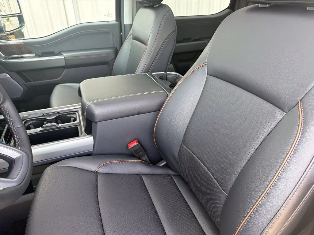 New 2027 Agate Black Metallic Ford F-350® Lariat® image 10