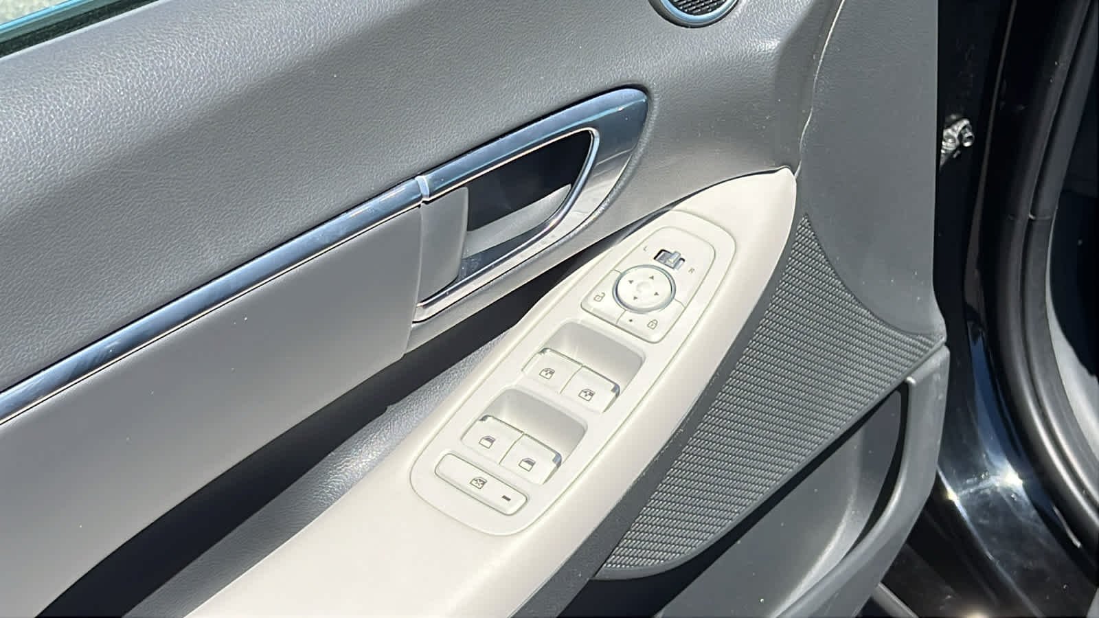 2023 Hyundai Sonata SEL - Photo 22