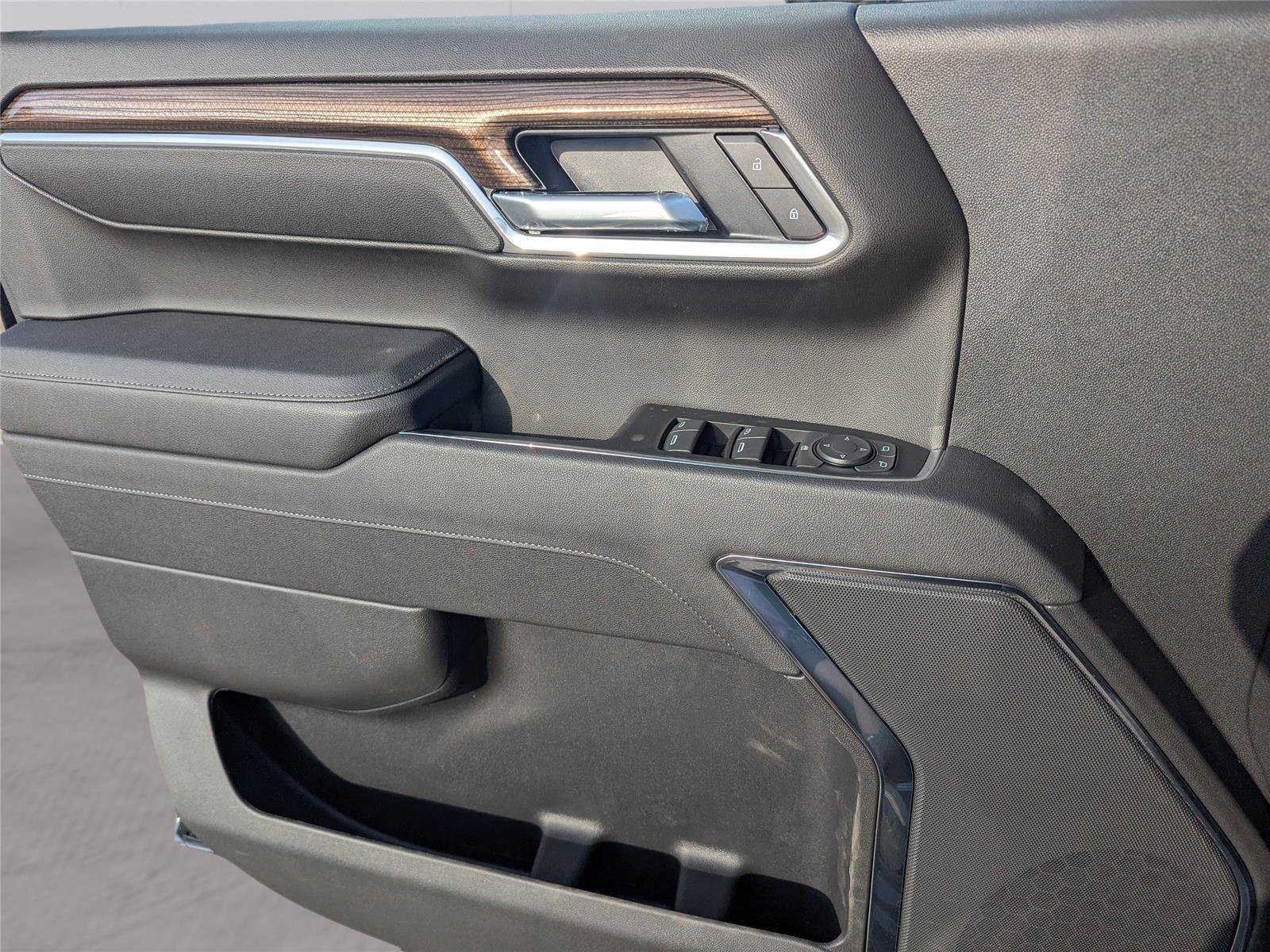 2026 Chevrolet Silverado 1500 LT - Photo 18