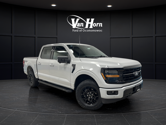 Used 2024 Avalanche Gray Ford XLT image 1