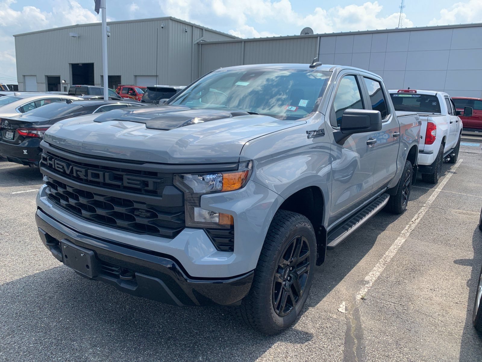 Used 2025 Slate Gray Metallic Chevrolet Custom Trail Boss image 4