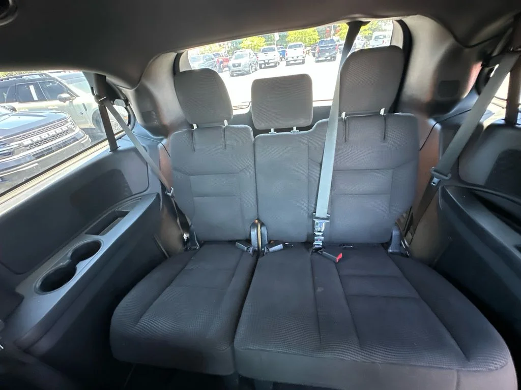 Used 2020 Black Dodge SE Plus image 20