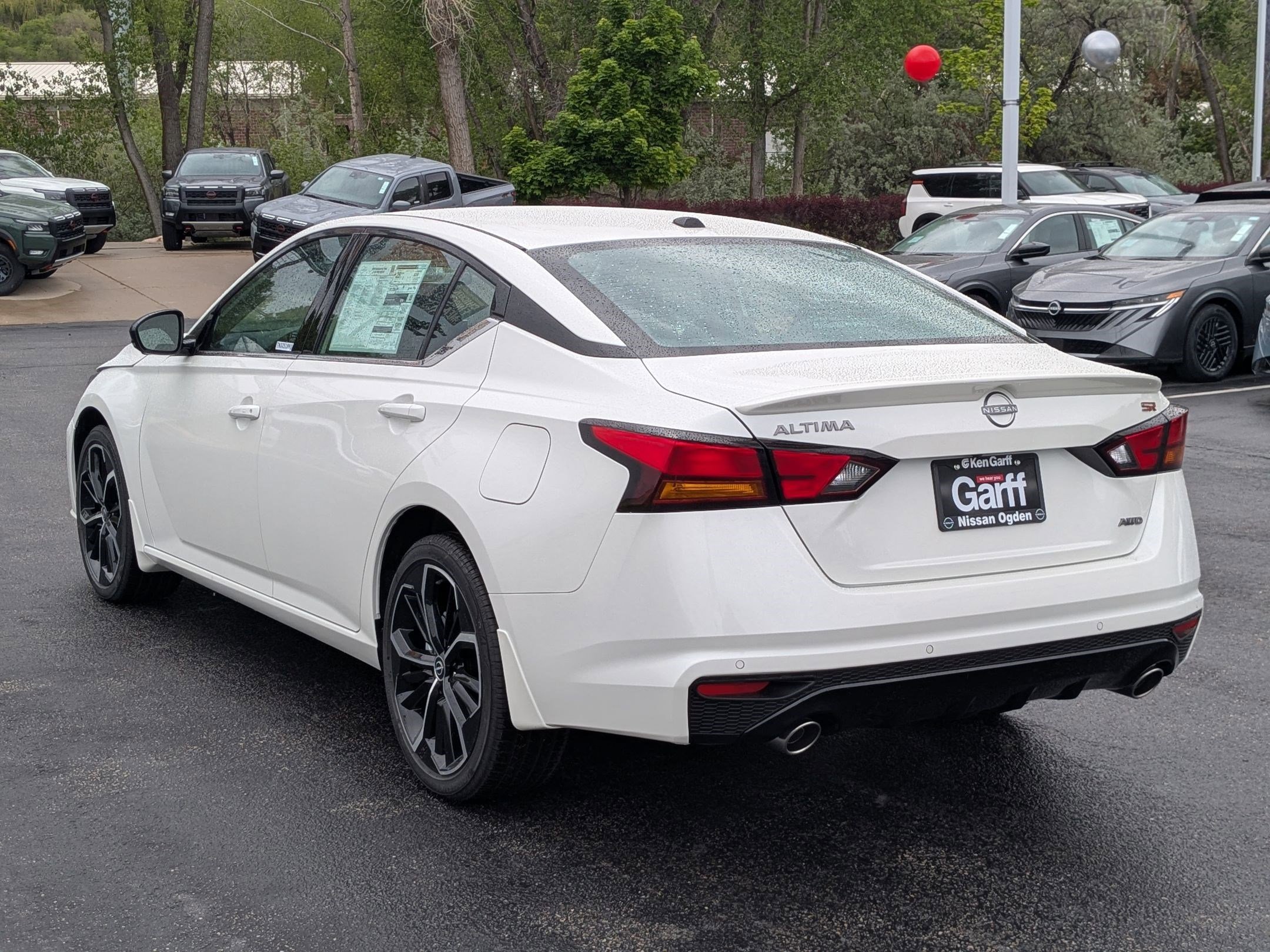 New 2026 Pearl White Tricoat Nissan SR image 5
