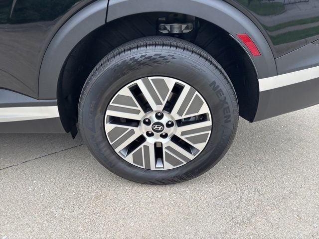 New 2026 Abyss Black Pearl Hyundai SEL image 9