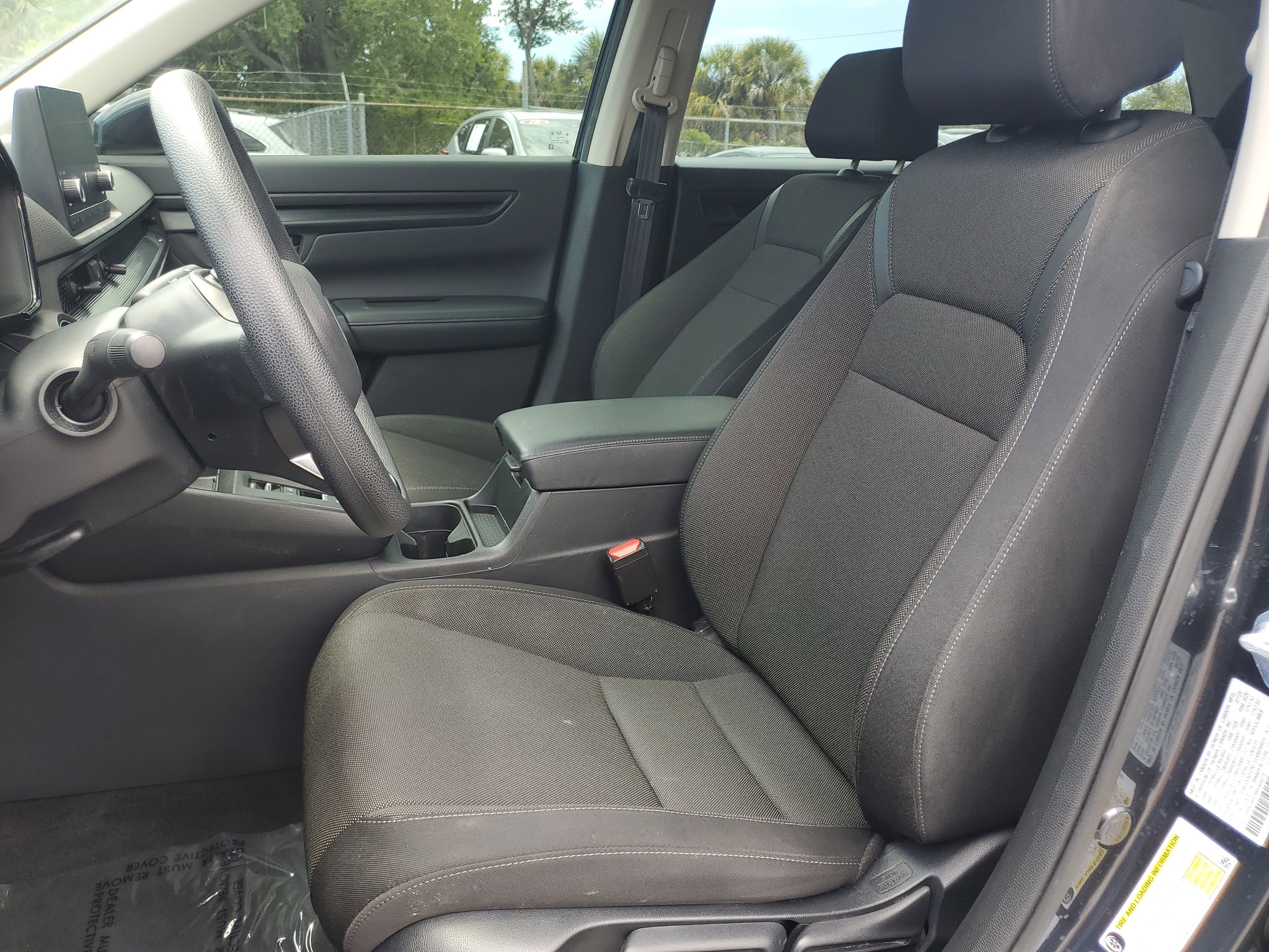 Used 2024 Meteorite Gray Metallic Honda LX image 17