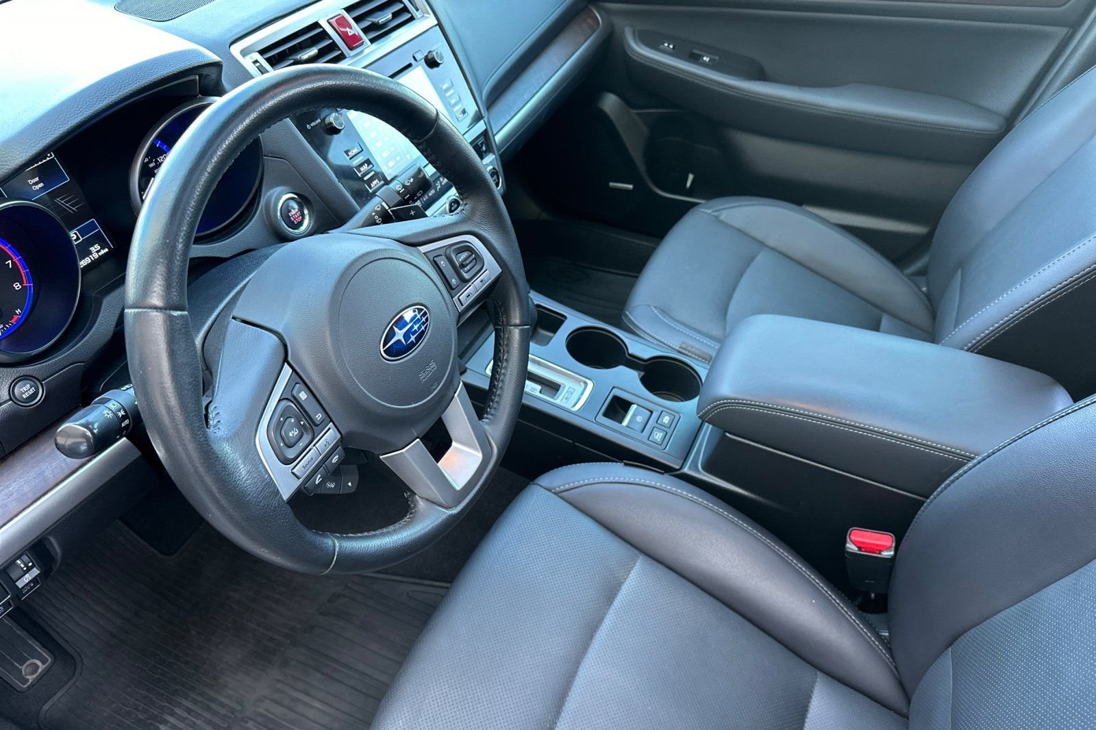 Used 2017 Red Subaru 2.5i image 10