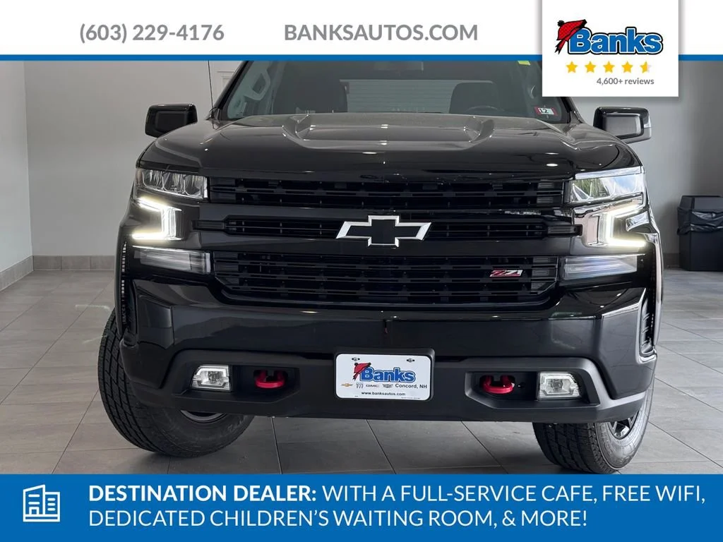 Used 2021 BLACK Chevrolet LT Trail Boss image 3