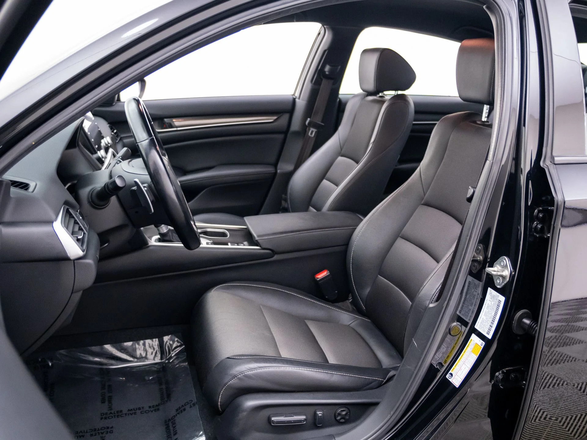 Used 2020  Honda Sport image 15