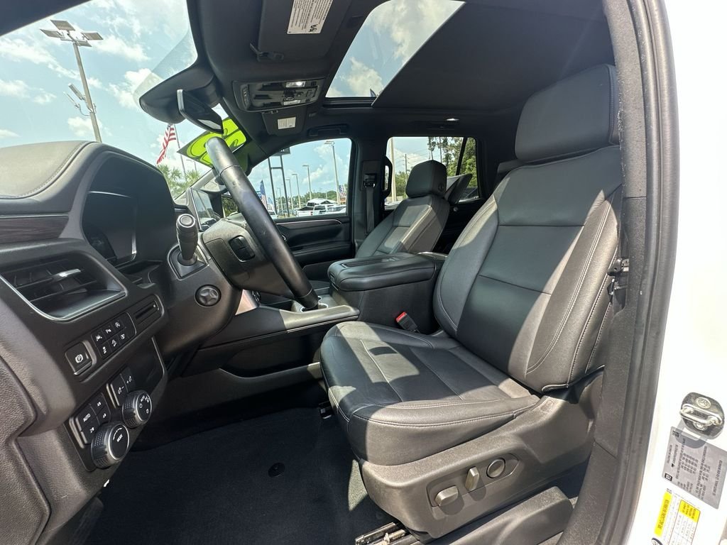 Used 2023 Summit White Chevrolet Z71 image 19